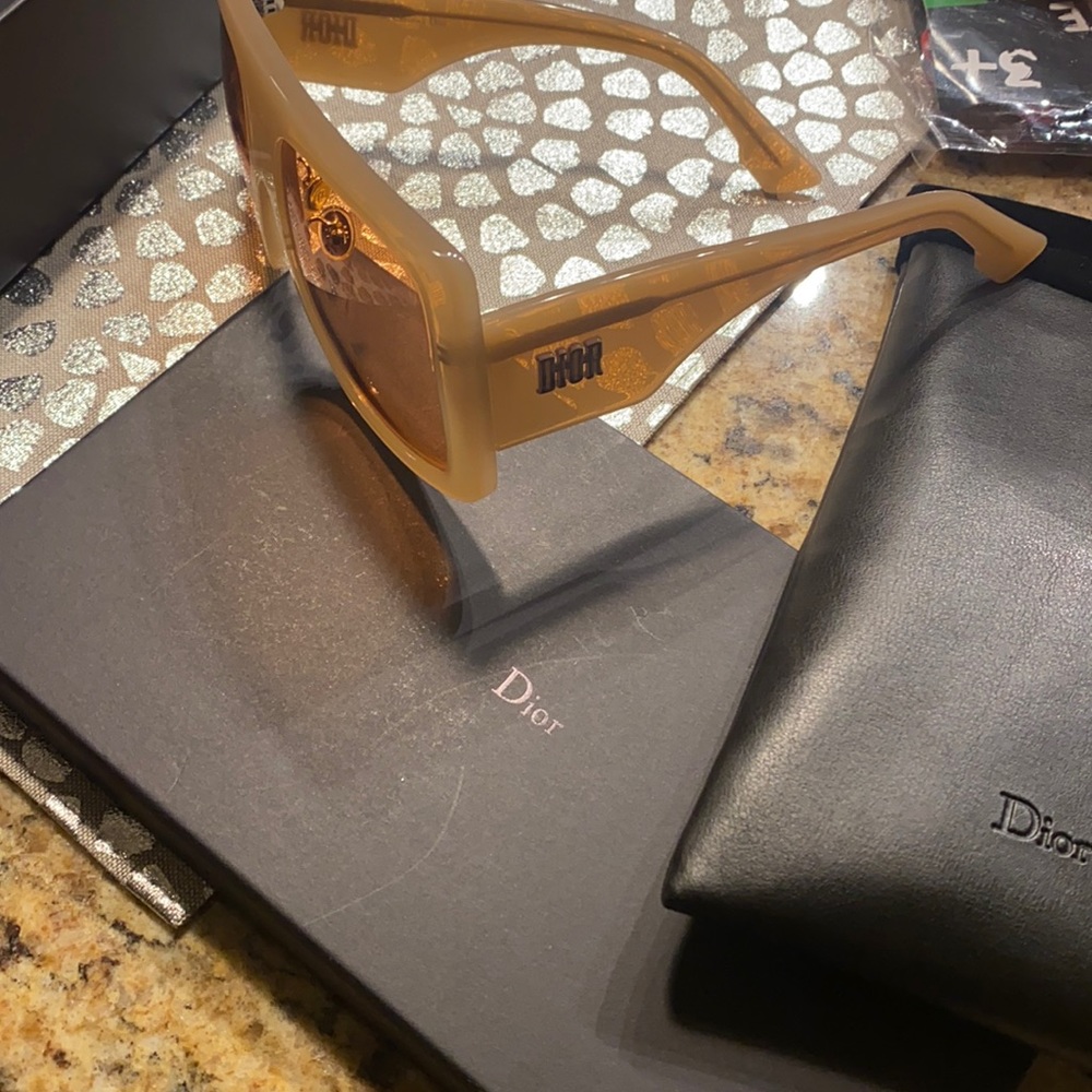 Good quality sunglasses